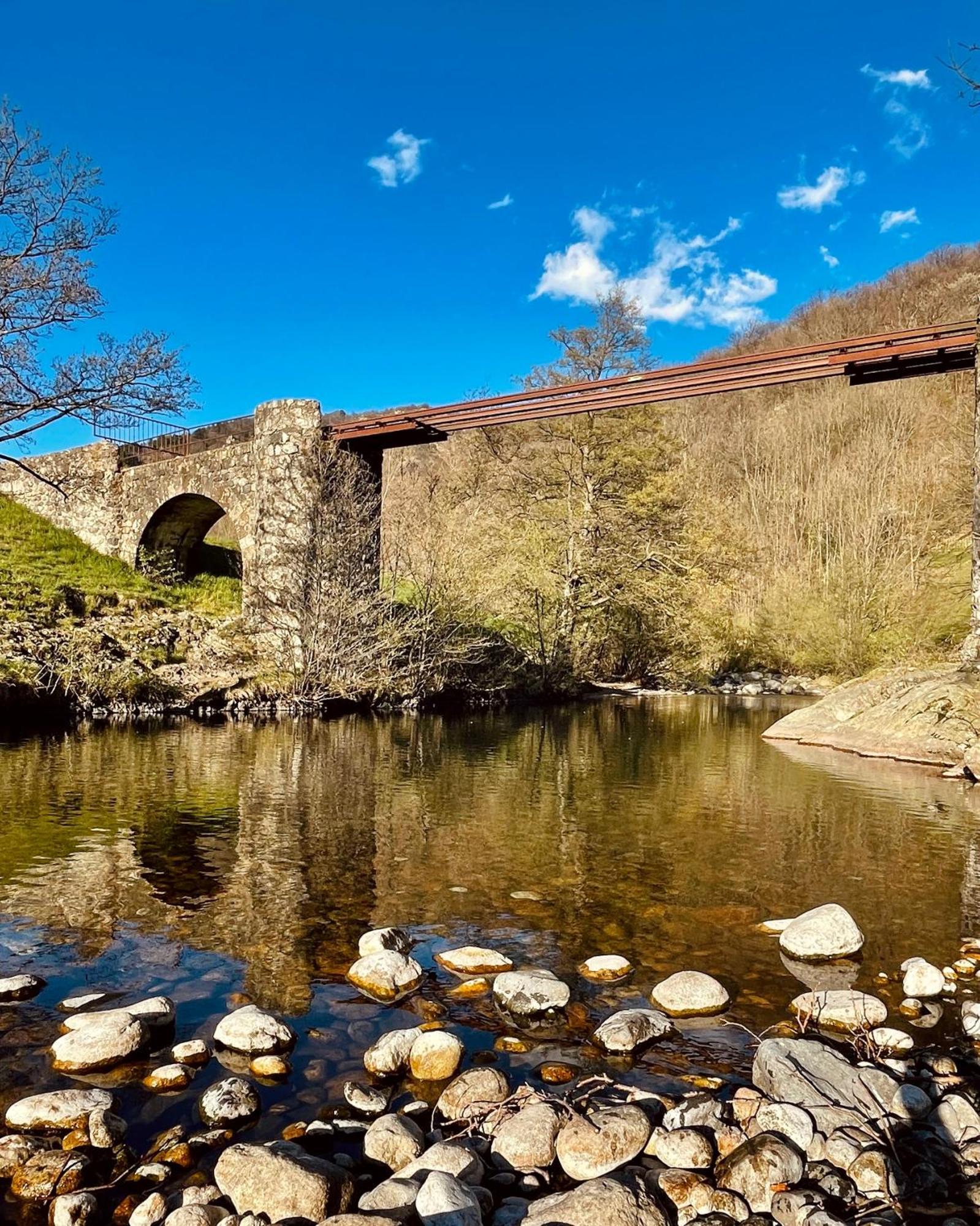 Gite De La Cigale Burzet Esterno foto